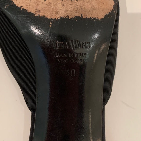 Vera Wang Black Buckle Slip On Heels Size EUR 40 - Picture 8 of 8